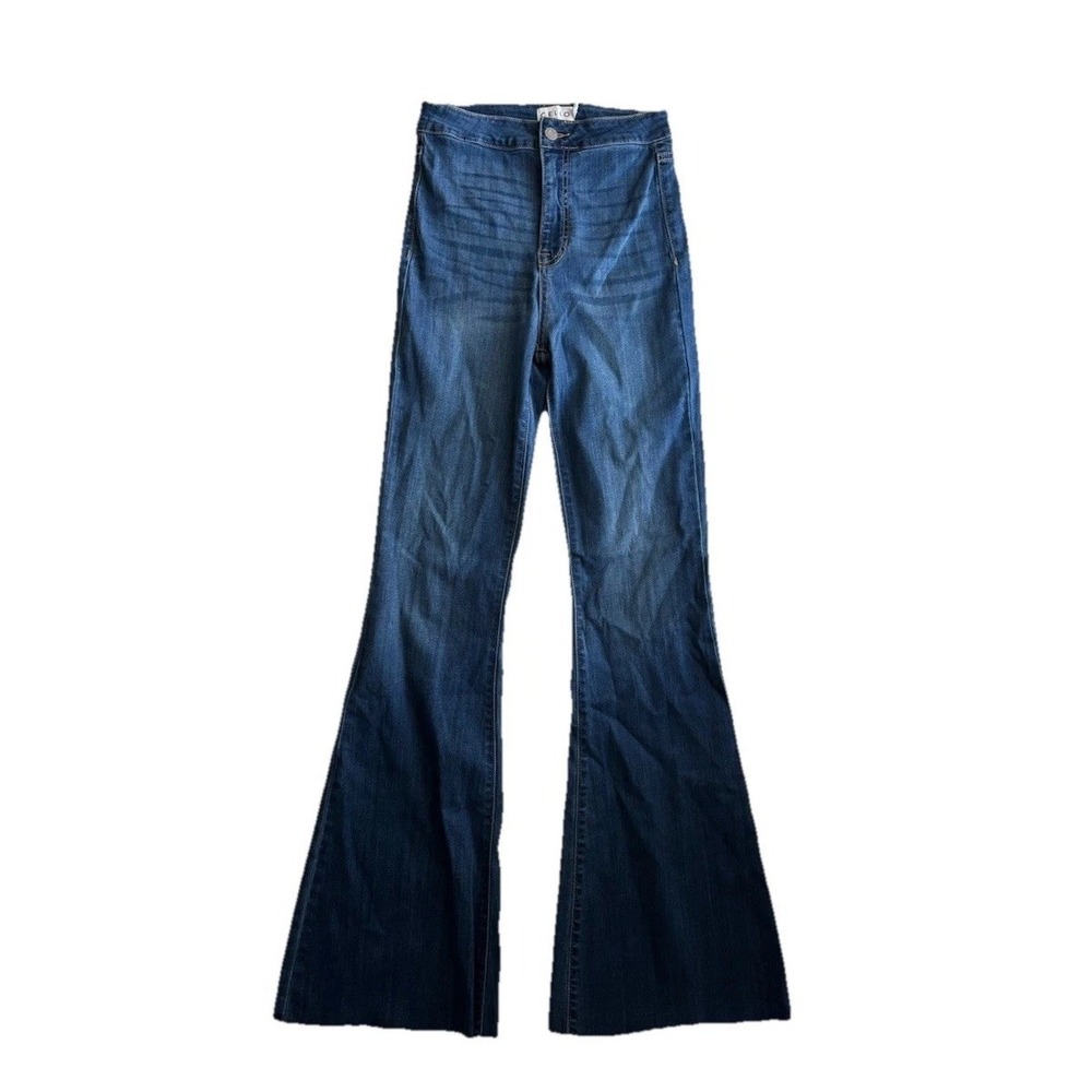 High Rise Flare Jeans Medium Wash Denim Size 5 NWT Festival Bell Bottom Western‎
